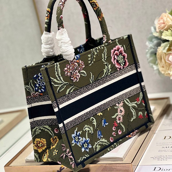 ディオール ブックトート 偽物 Petites Fleurs スモールバッグ dej41558