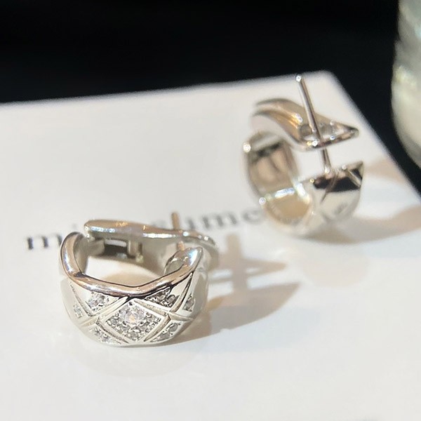 素敵な【シャネル】ココ クラッシュ ピアス スーパーコピー shw44324