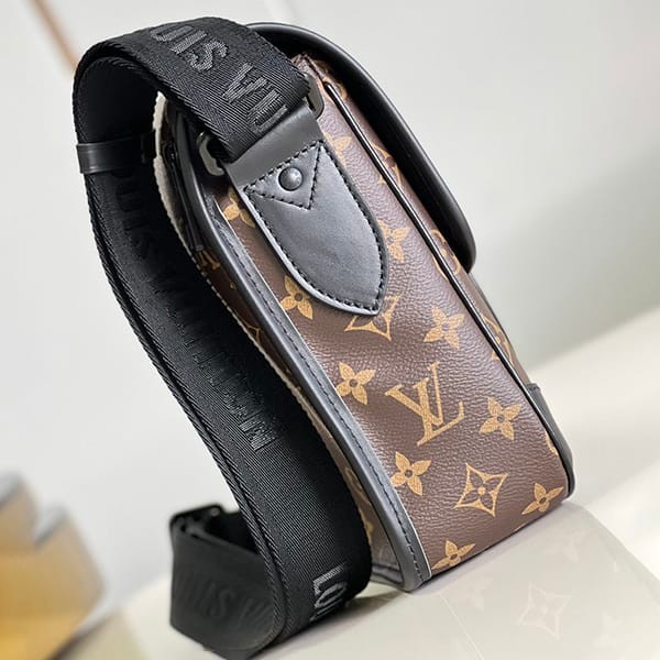 すぐ届ルイヴィトン アーチー メッセンジャーバッグ コピー M46442