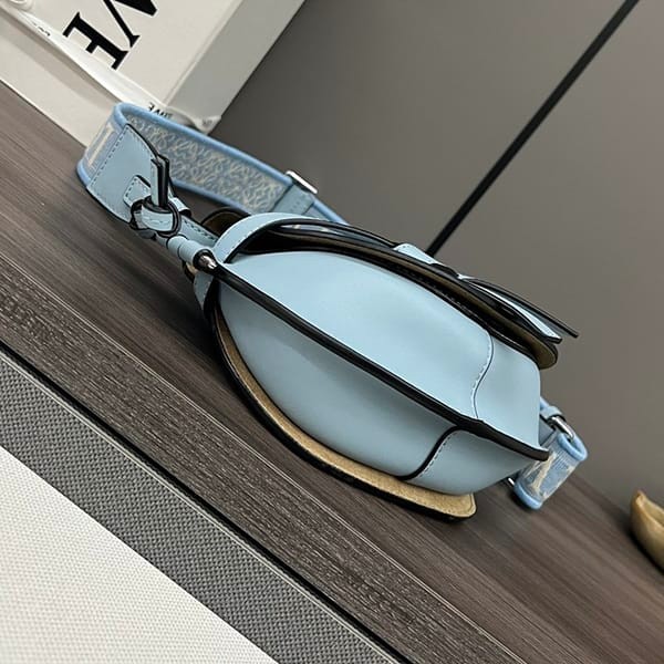 希少ロエベ ゲート デュアル ミニ ショルダーバッグ コピー lon60225