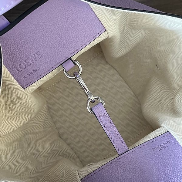セール新作ロエベ ハンモック コピー ドローストリング ショルダーバッグ lov60772