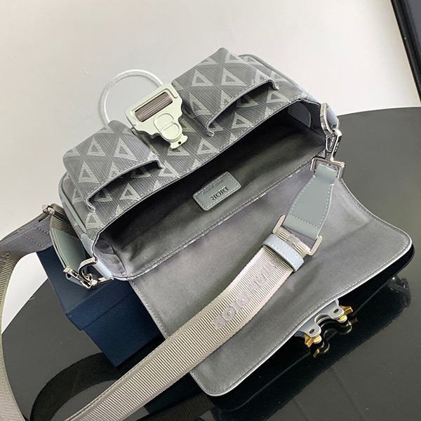 人気！【ディオール】CD ダイヤモンド キャンバス バッグ偽物 1ESME165CDP