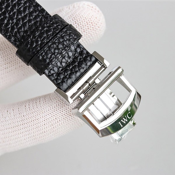 IWC 偽物 ポルトギーゼ パーペチュアル カレンダー 時計 42 iwh70175