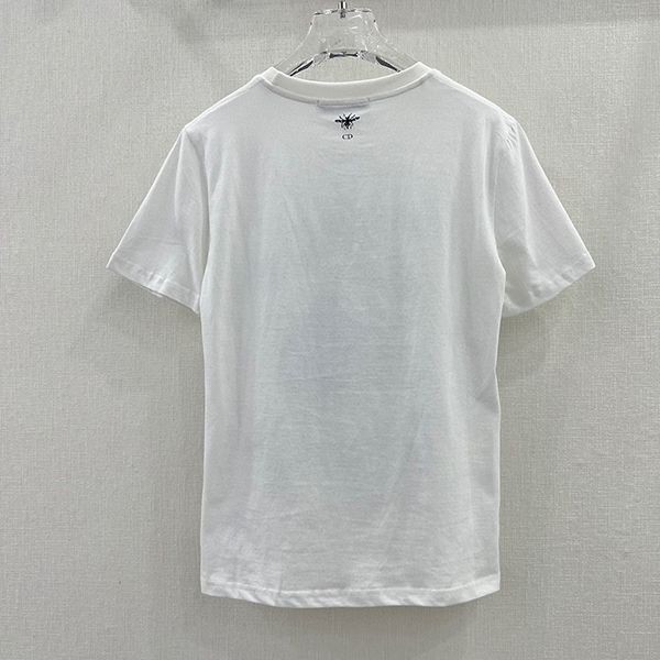 上品可愛さにキュン♪【ディオール】花柄＆蝶 ロゴ入り Tシャツ 偽物X5810 dei84607