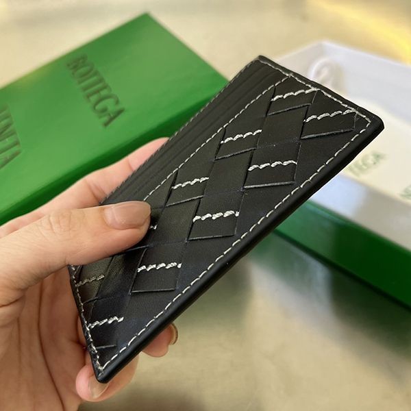 入手困難品！ボッテガヴェネタ ファスナーカードケース 偽物 bon69679