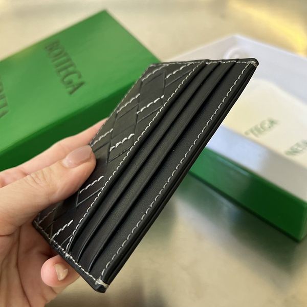 入手困難品！ボッテガヴェネタ ファスナーカードケース 偽物 bon69679