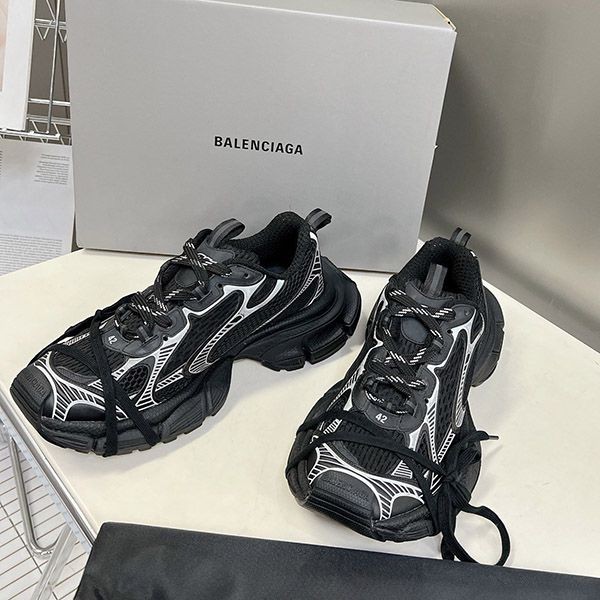 バレンシアガ 3XL メンズ スニーカー 偽物 メッシュ ポリウレタン bau78956