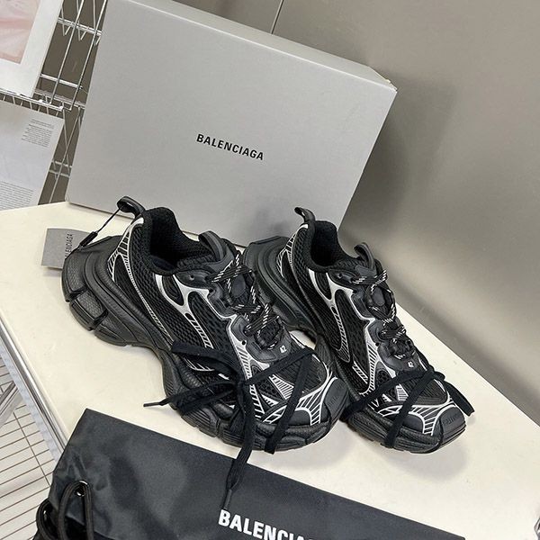 バレンシアガ 3XL メンズ スニーカー 偽物 メッシュ ポリウレタン bau78956