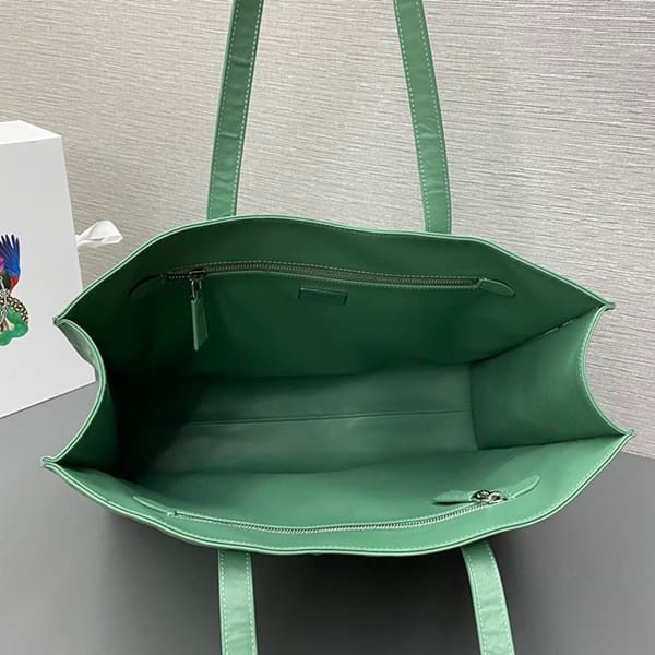 大特価プラダ ナッパアンティーク ラージ トートバッグ コピー 1BG460_UVL_ F0002VOOO