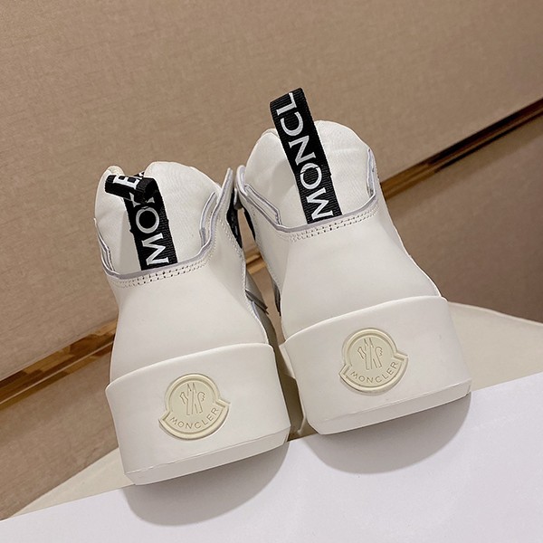 目を惹くカラーモンクレール Promyx Space ハイトップスニーカー コピー moz55305